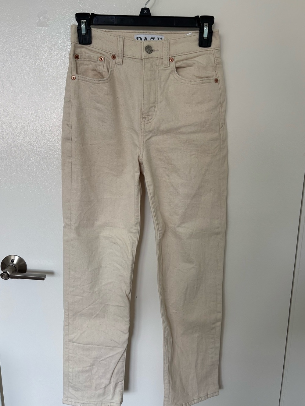 Daze Denim oatmeal straight leg jeans